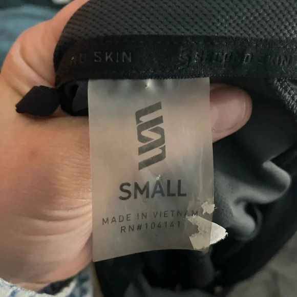 Second Skin Cold Weather Base Layer 1/4 Zip Pullover Top Black Grey Size Small - Picture 5 of 6